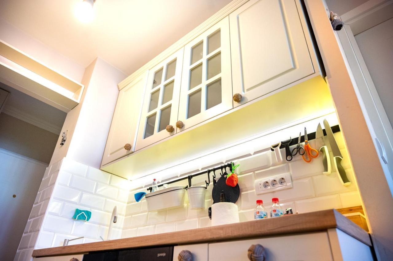 Sava Centar 1-Bedroom Apartments In The Heart Of New Belgrade Exterior photo